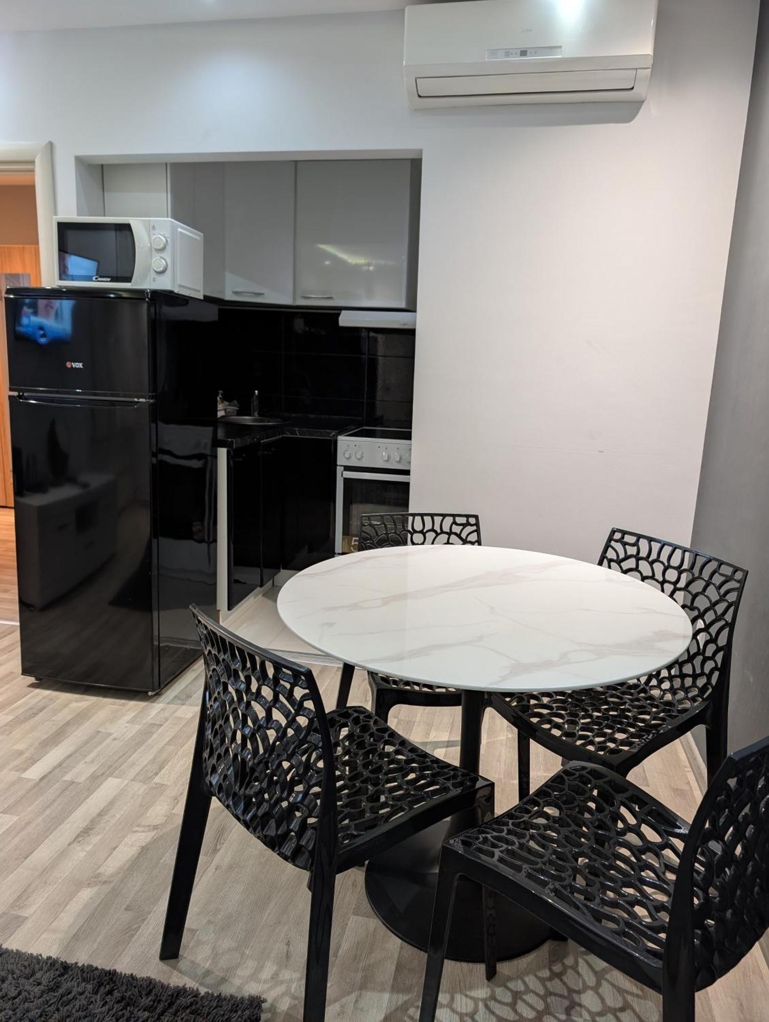 Top Belgrade Apartments Bagian luar foto